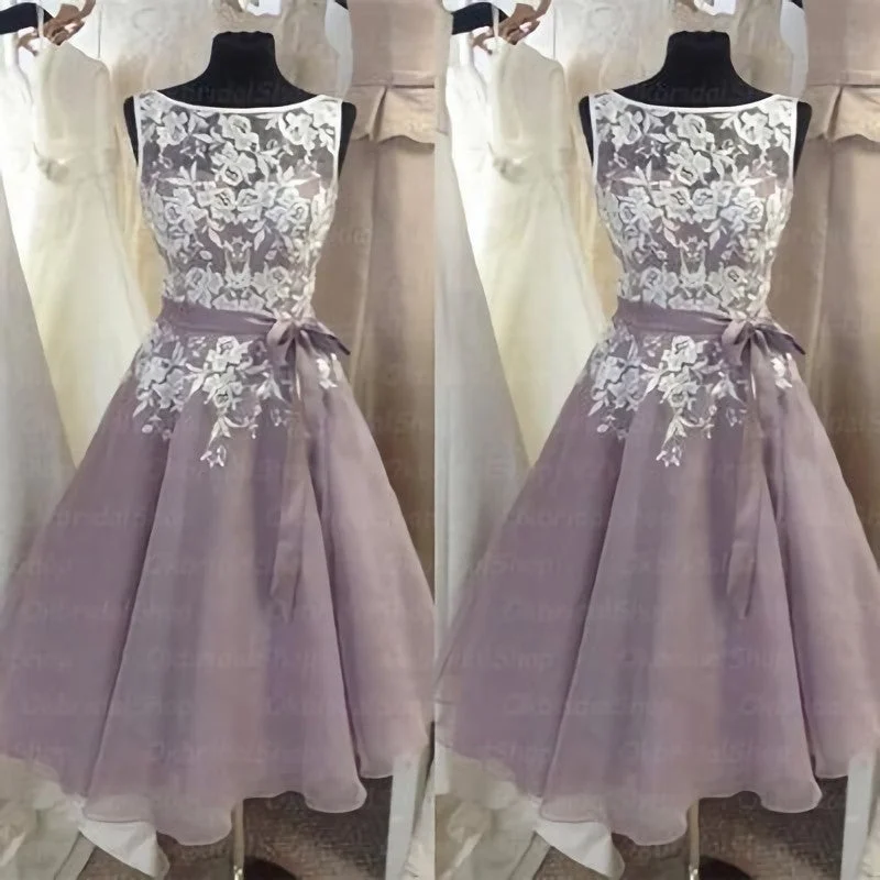A Line Knee Length 2023 Appliques Bateau Neck V Back Short Plus Size Ready to Wear Homecoming Dresses