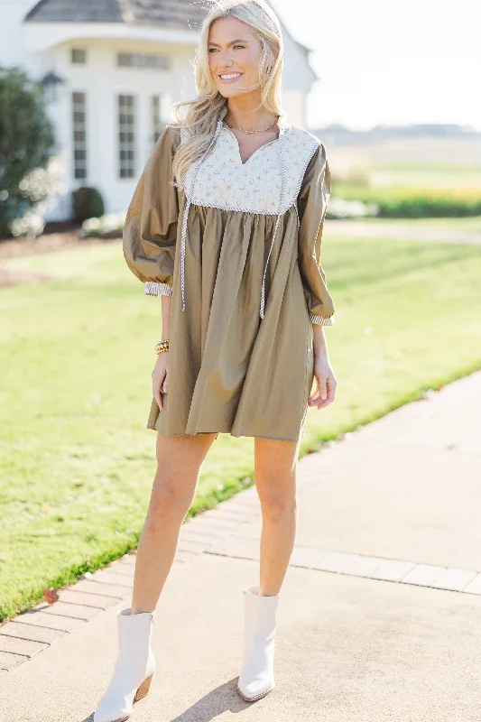The Finesse Brown Floral Dress