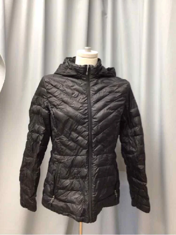 32 HEAT SIZE MEDIUM Ladies COAT Hooded Parka Coat