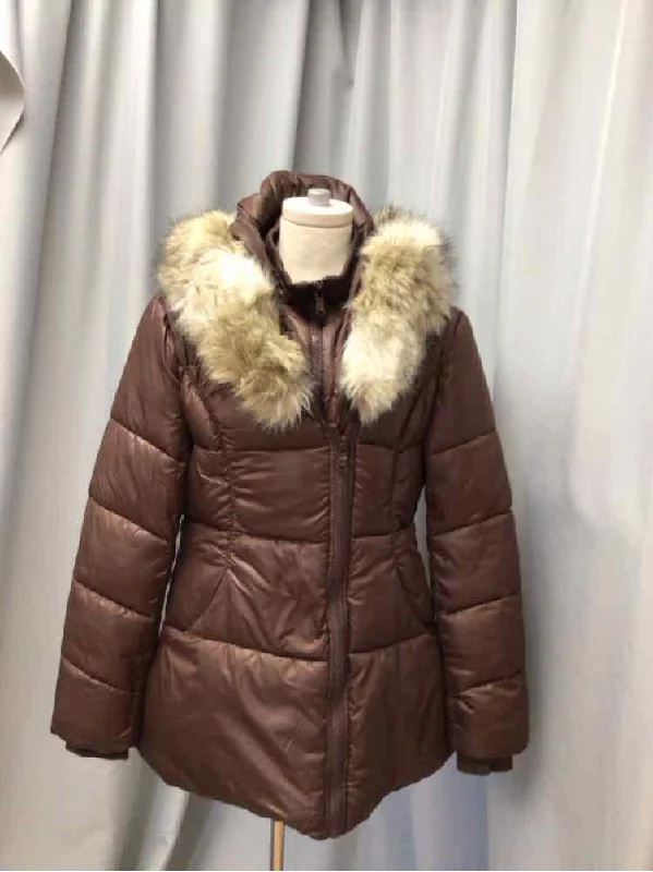 CELSIUS PREMIUM SIZE LARGE Ladies COAT Luxe Faux Fur Coat