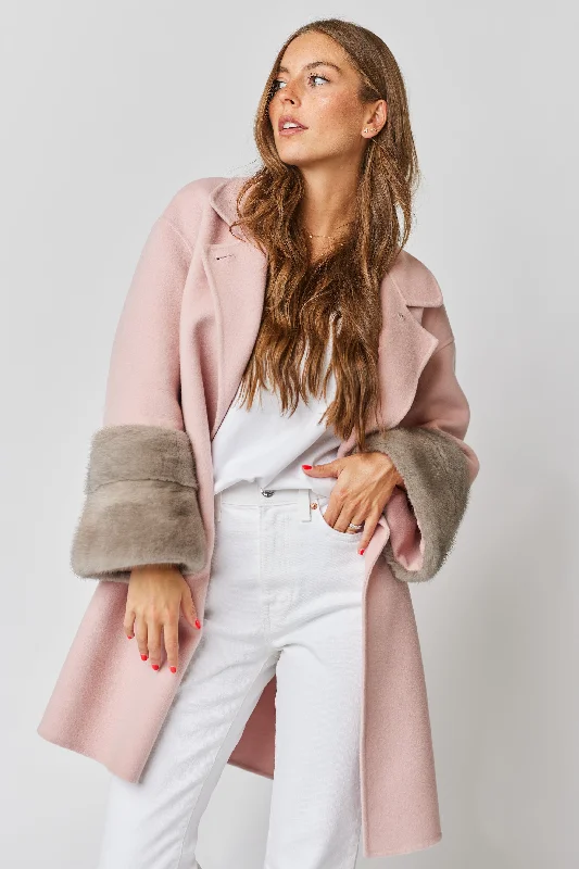 Faubourg Cashmere Coat - Pink Cozy Knitted Poncho