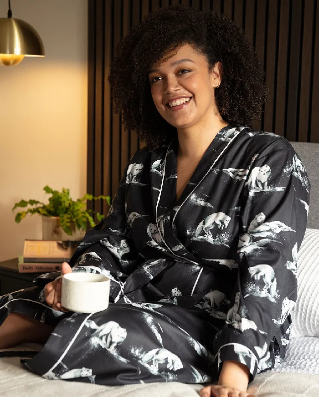 Atlas Arctic Fox Print Long Dressing Gown Turtleneck Neckline Stylish
