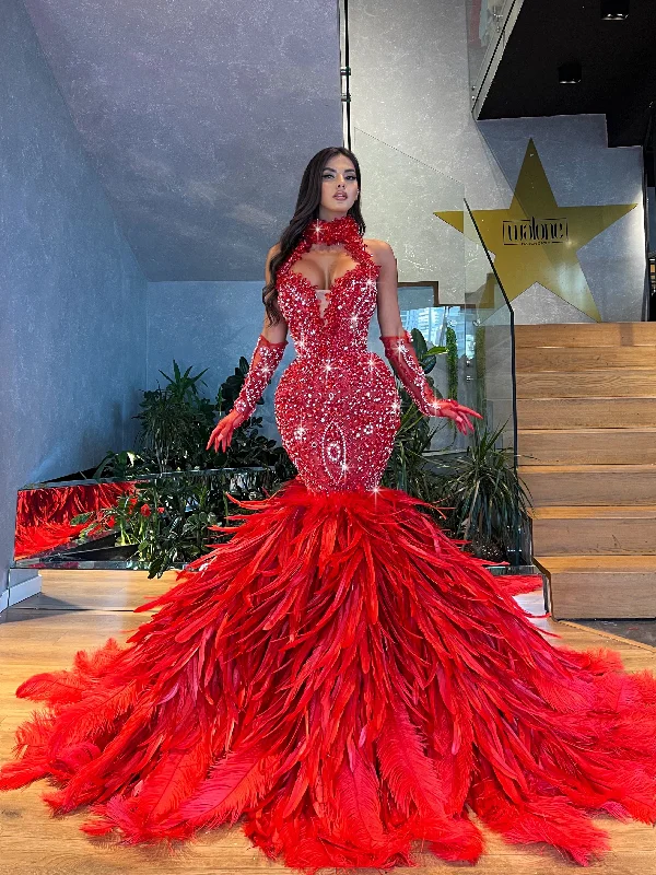 Halter Mermaid Crystal Dress with Feathered Train & Gloves Crew Neckline Casual