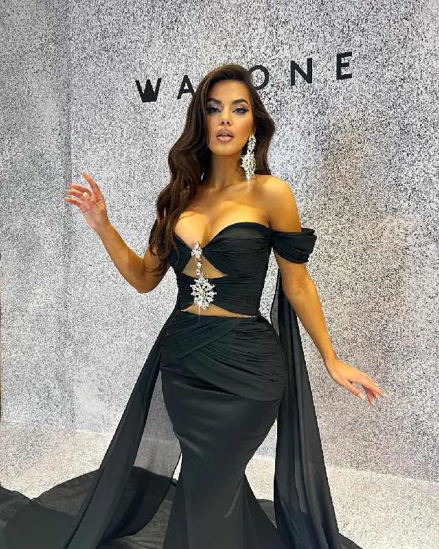 Off Shoulders Cape Black Dress with Open Corset Tunics Lace romantic