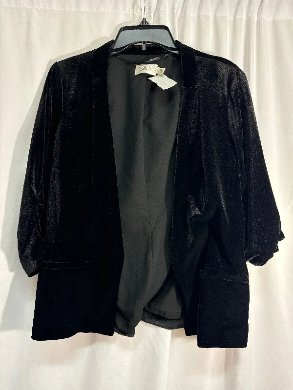 Blazer By Eliza J In Black, Size: L Women's Designer Suit