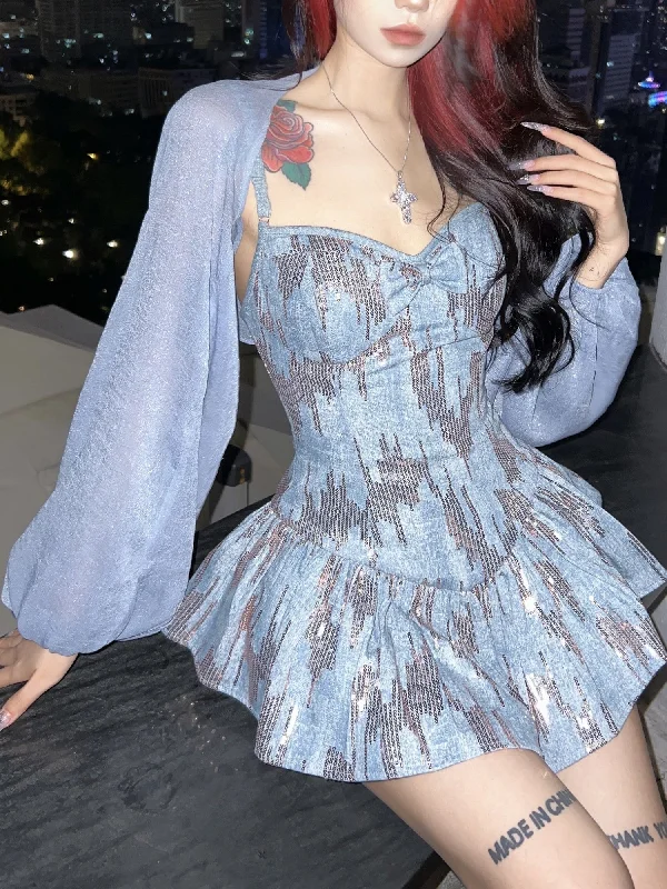 Sky blue shoulders